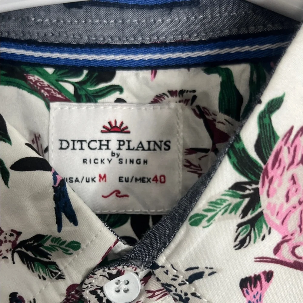 Tropical Print Casual Button-Down Shirt - Picture 2 of 5